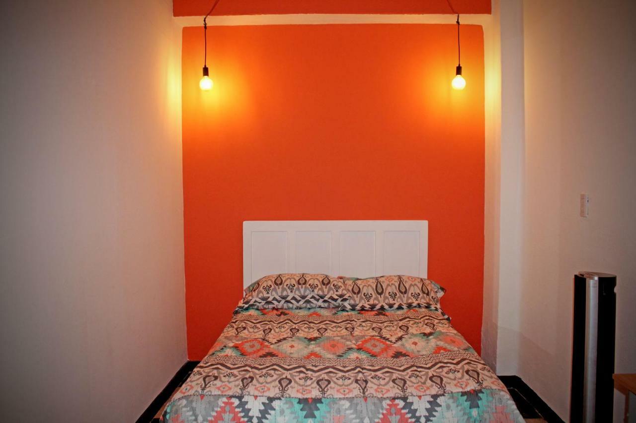 Hostal Americana Guadalajara Extérieur photo