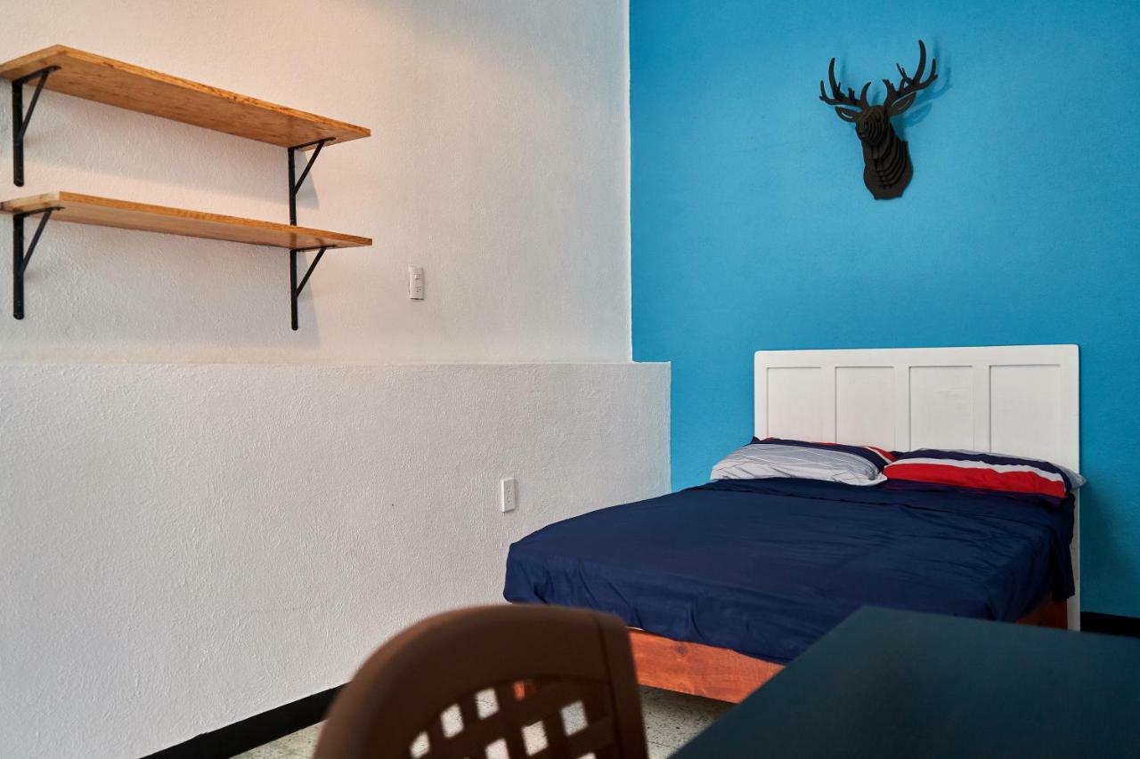 Hostal Americana Guadalajara Extérieur photo