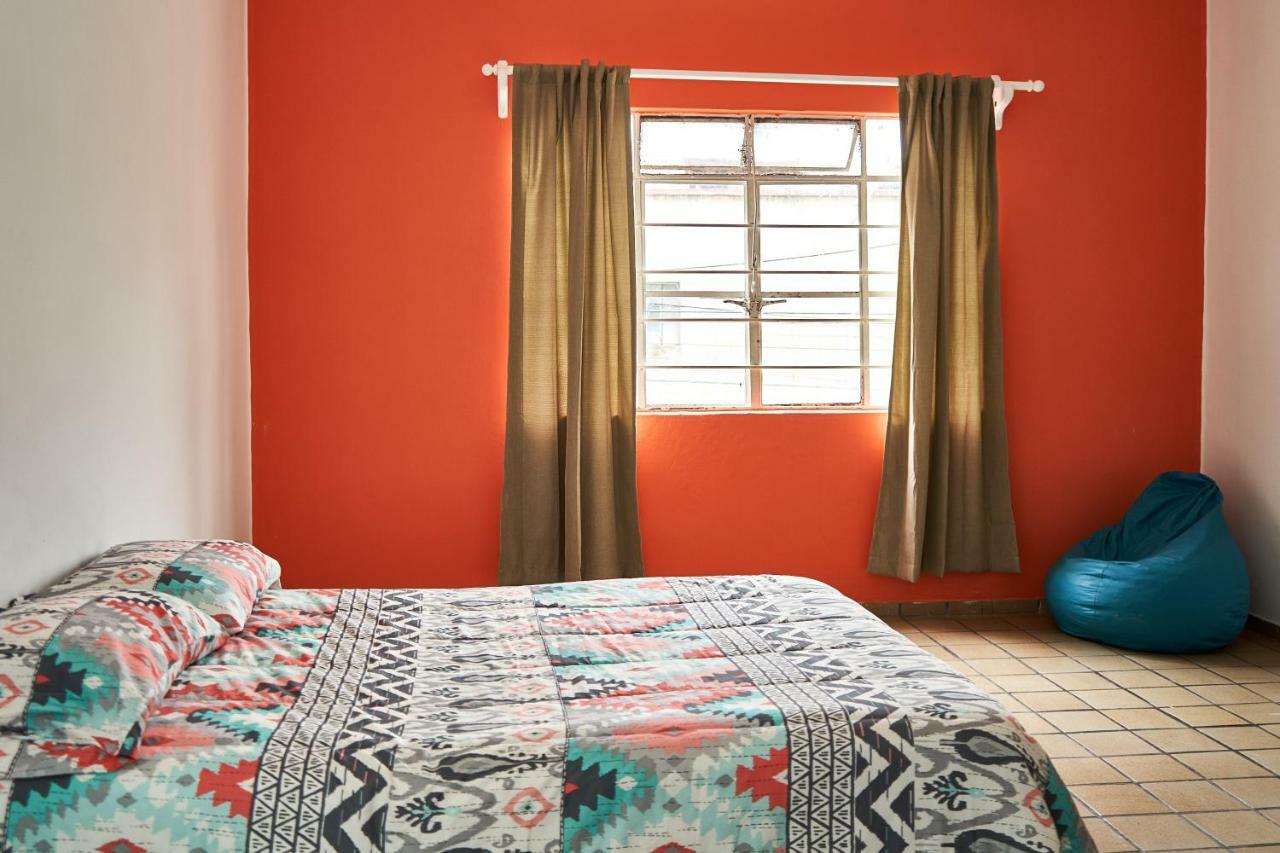 Hostal Americana Guadalajara Extérieur photo