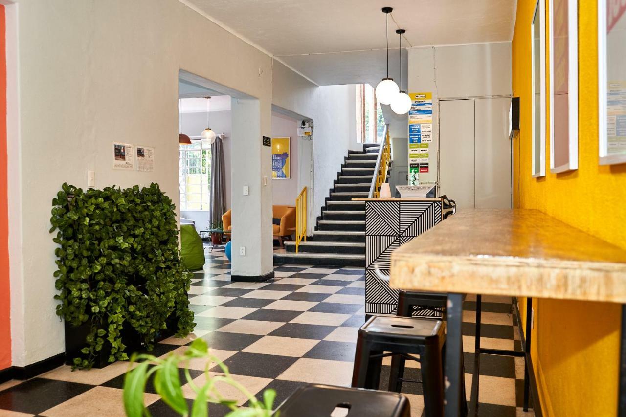 Hostal Americana Guadalajara Extérieur photo