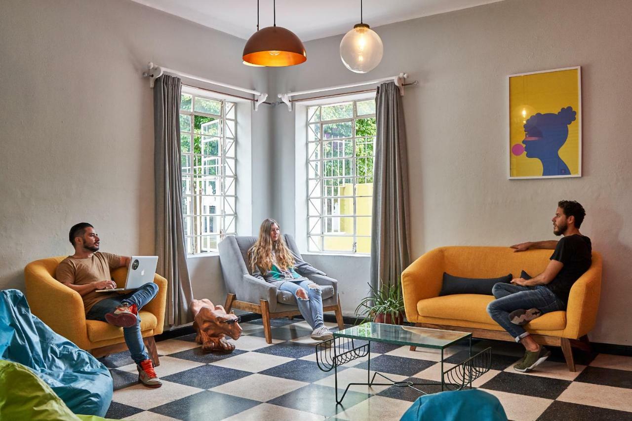 Hostal Americana Guadalajara Extérieur photo