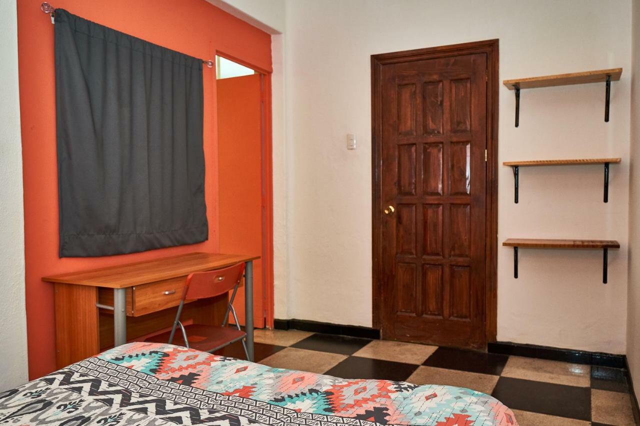 Hostal Americana Guadalajara Extérieur photo