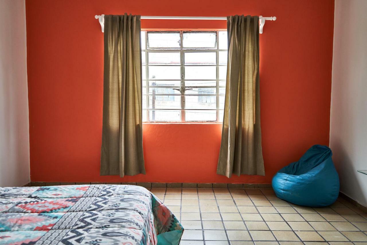 Hostal Americana Guadalajara Extérieur photo