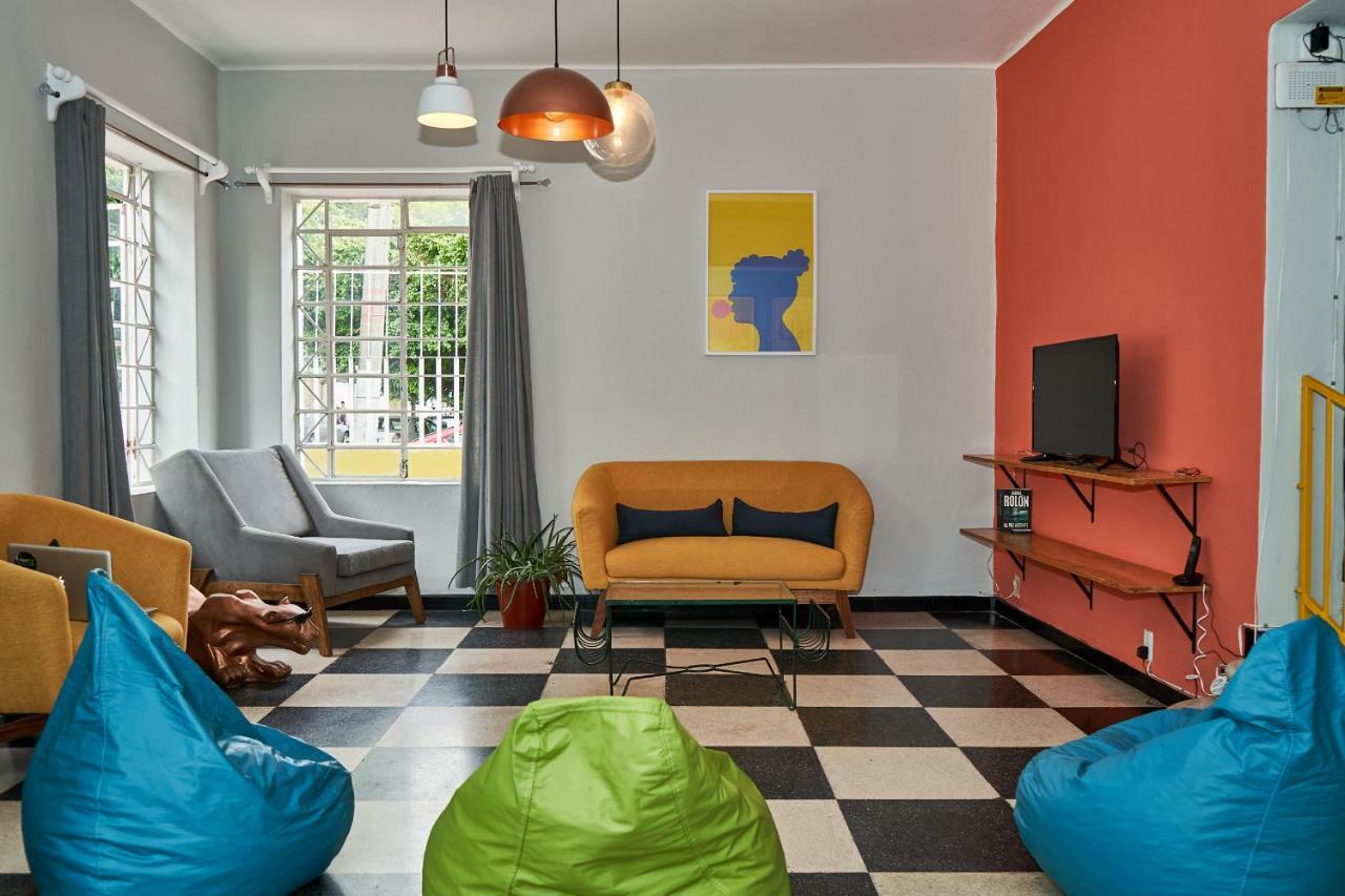 Hostal Americana Guadalajara Extérieur photo